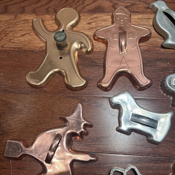 Vintage Tin and Copper Cookie Cutter Lot - Picture 2 of 8